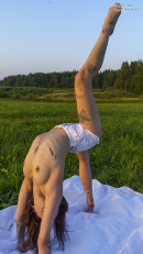 Angela Les in Set 2 gallery from FLEXYTEENS - #9