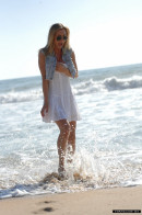 Sam Tye in Beach Scene gallery from GIRLFOLIO - #1