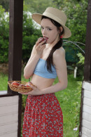 Dakota in Portrait With Peaches gallery from STUNNING18 by Thierry Murrell - #16