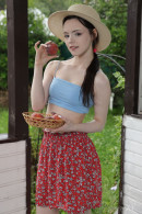 Dakota in Portrait With Peaches gallery from STUNNING18 by Thierry Murrell - #9