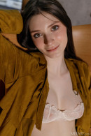 Marion Summers in Persuading gallery from METART by Julia Kalias - #9