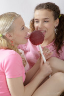 Vienn E & Vita G in Delicious gallery from STUNNING18 by Thierry Murrell - #9