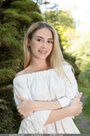 Anastasis Bar in Set 1 gallery from DOMAI by Koenart - #16