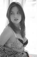 Charlotte in Chequered Cheek gallery from GIRLFOLIO - #2