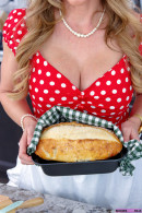 Cory Chase in How To Treat Your Trad Wife - S25:E9 gallery from MOMSTEACHSEX - #14