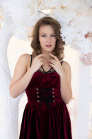 Luna Art in Burgundy Blossoms gallery from METART by Nudero - #3