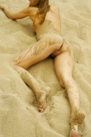 Alina - Playing In The Sand gallery from STUNNING18 by Thierry Murrell - #7