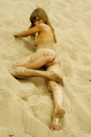Alina - Playing In The Sand gallery from STUNNING18 by Thierry Murrell - #8
