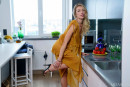 Viksi in Honey Heat gallery from METART by Leonardo - #16