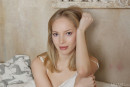 Bella Spark in Softcore Sunday gallery from METART by Flora - #5