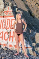 Liza A in Nude Beach gallery from METMODELS by Vadim Rigin - #9