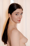 Marion Summers in Peony Perfection gallery from METART by Julia Kalias - #14