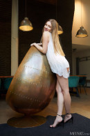 Ninna in Playful Poise gallery from METART by Erro - #12