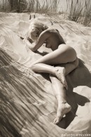 Angelina in At The Beach gallery from GALLERY-CARRE by Didier Carre - #8