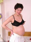 Victoria in pregnant gallery from ATKARCHIVES - #8