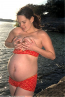 Elaine in pregnant gallery from ATKARCHIVES - #9