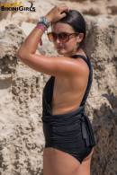 Frankie H in Black Wrap gallery from REALBIKINIGIRLS - #6