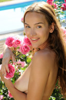 Eva Jolie in Roses gallery from METART by Fabrice - #10