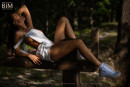 Niky in Babe In The Woods gallery from BODYINMIND - #9