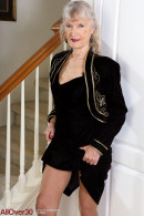 Linda Jones in Elegant Ladies gallery from ALLOVER30 by Toby - #7