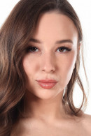 Alice Kiss nude from Istripper at theNude.com
ICGID: AK-00259