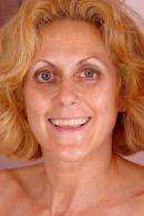 Dana Devine nude aka Dana Divine from Legsex at theNude.com
ICGID: DD-00P3H