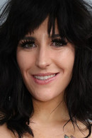 Ivy Rose Hale nude from Theartemixxx and Nudeyogaporn
IR-00J34