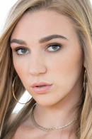 Kendra Sunderland nude from Penthouse and Babes
KS-00AR