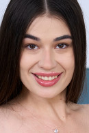 Leya Noir nude from Onlytarts and Darkroomvr at theNude.com
LN-00VYN