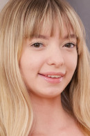 Nixie Veil nude at theNude.com
ICGID: NV-00K4C